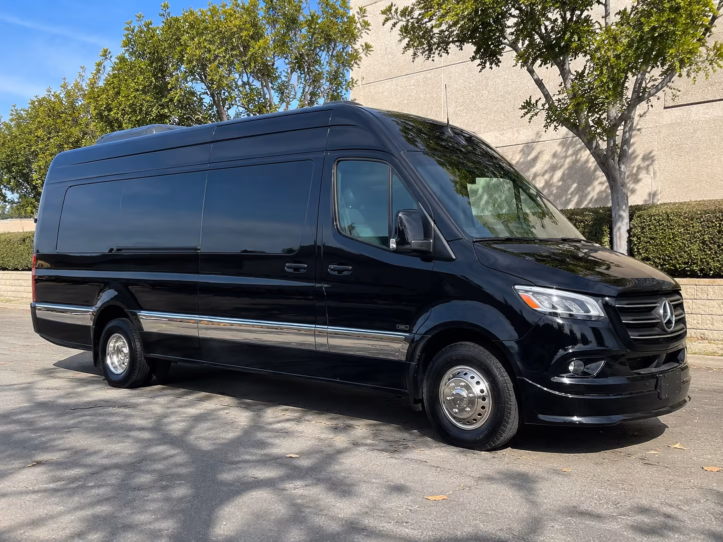 jersey city bus rentals for trade shows and conferences