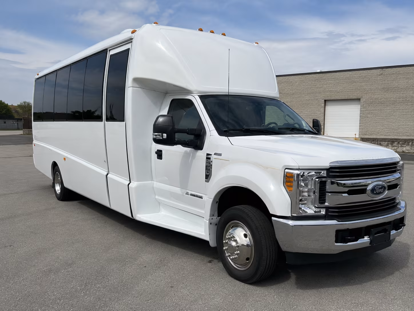 jersey city travel to jersey city concerts on a charter bus rental