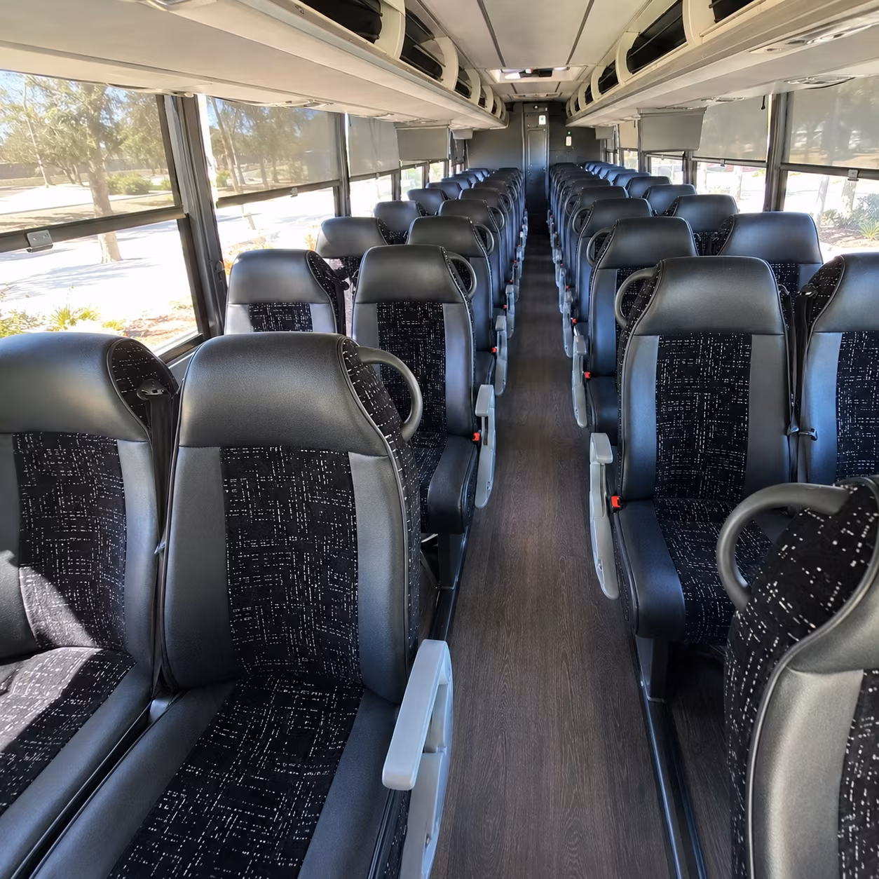 new rochelle book a charter bus for your new rochelle congregation