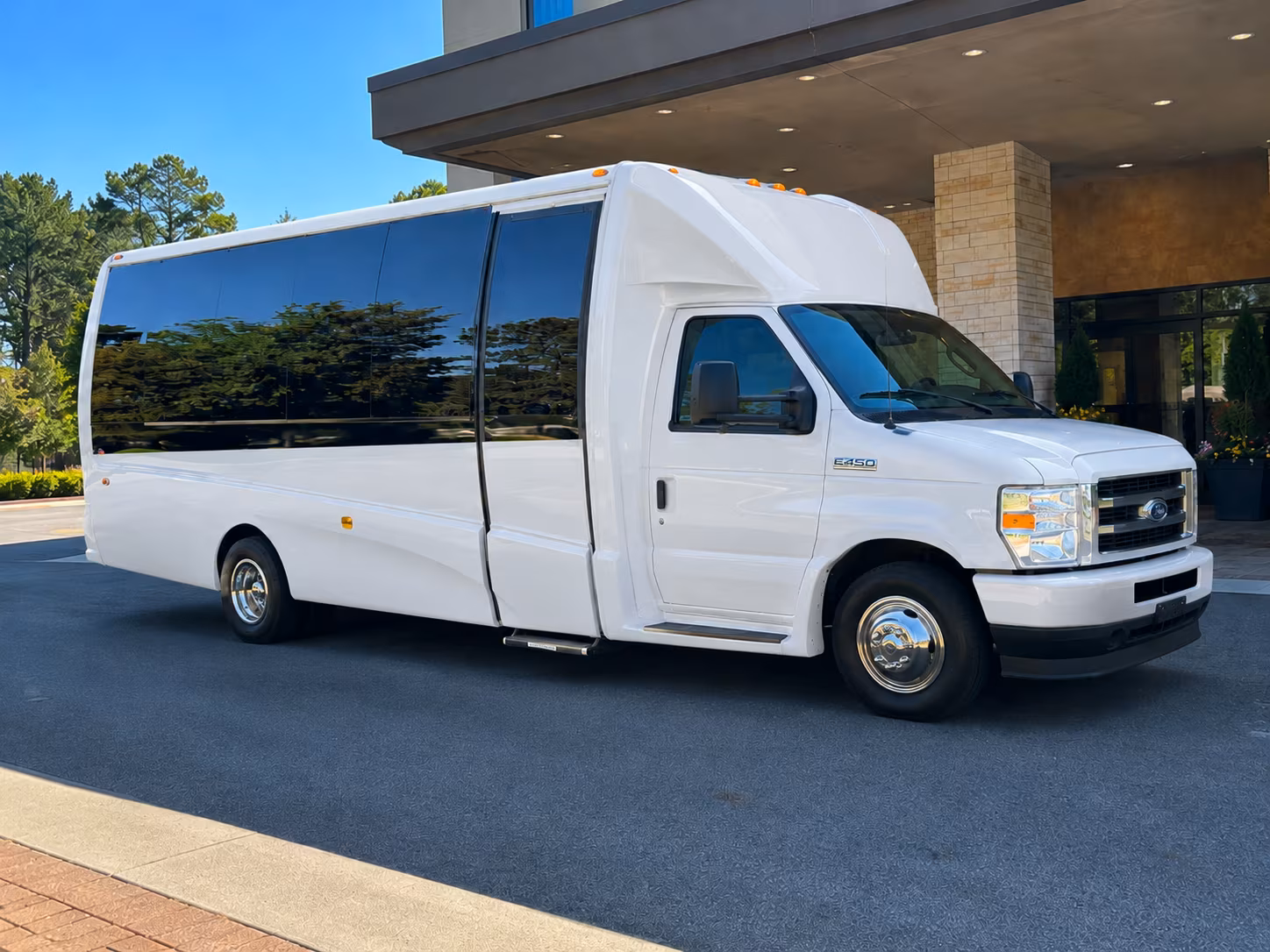new york city sporting event transportation onboard seating