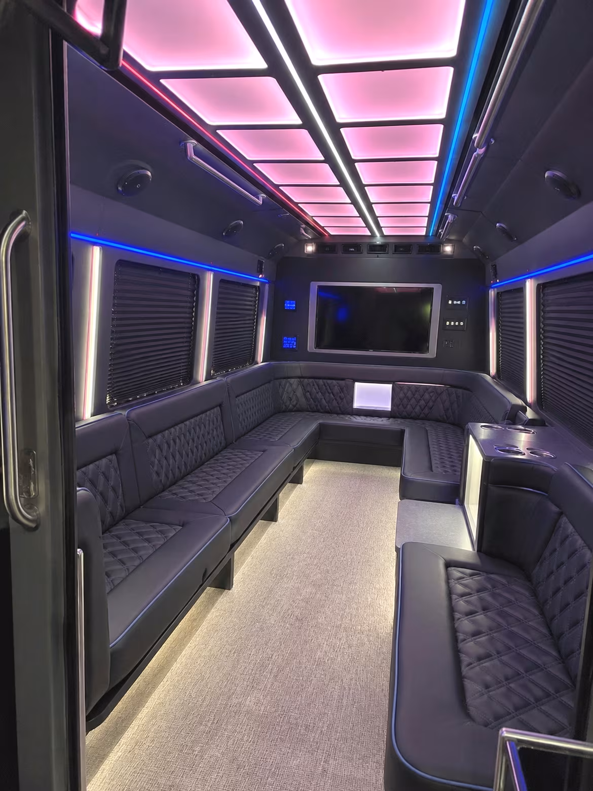 newark keep your group together with newark prom bus rentals