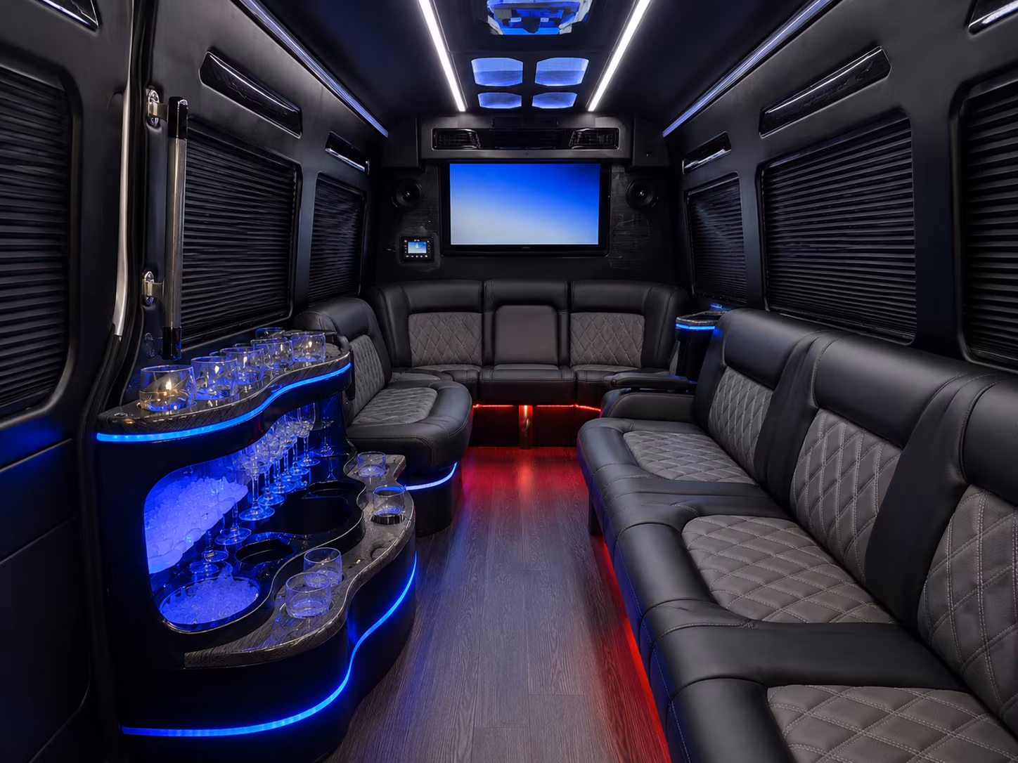 newyorkcitycharterbuscompany com can help you move your team for any corporate event in new york city