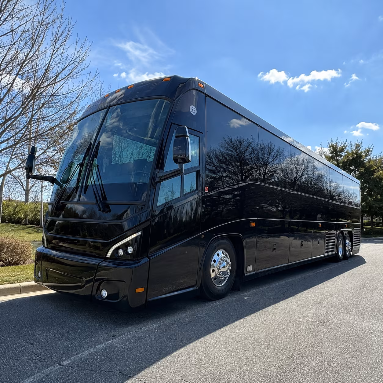 yonkers keep your group together with yonkers long distance charter bus rentals