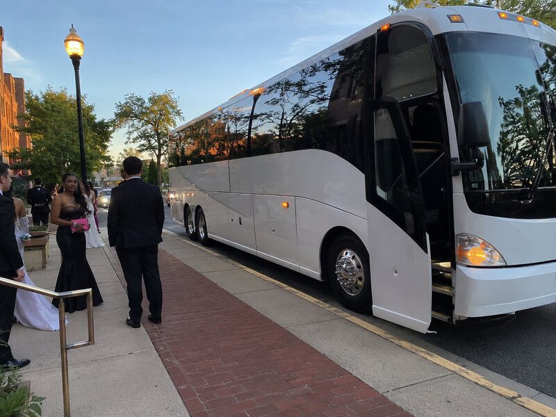 new-york-city homecoming bus rental